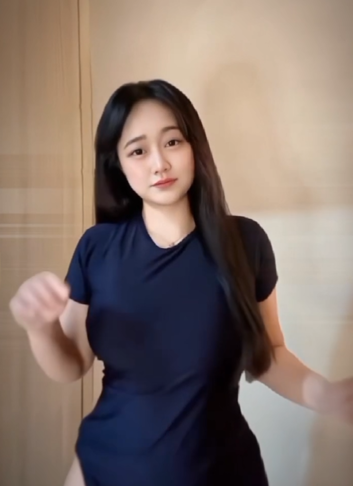 @𝘾𝘼𝙇𝙇𝙈𝙀𝙉𝙐𝙔