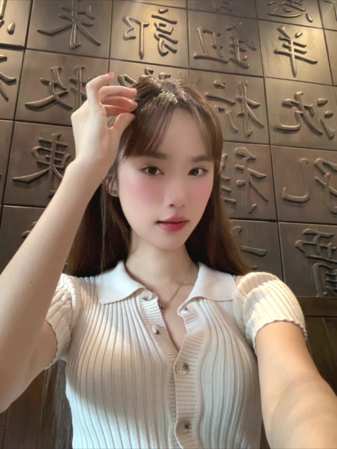 @yujeen.indyy
