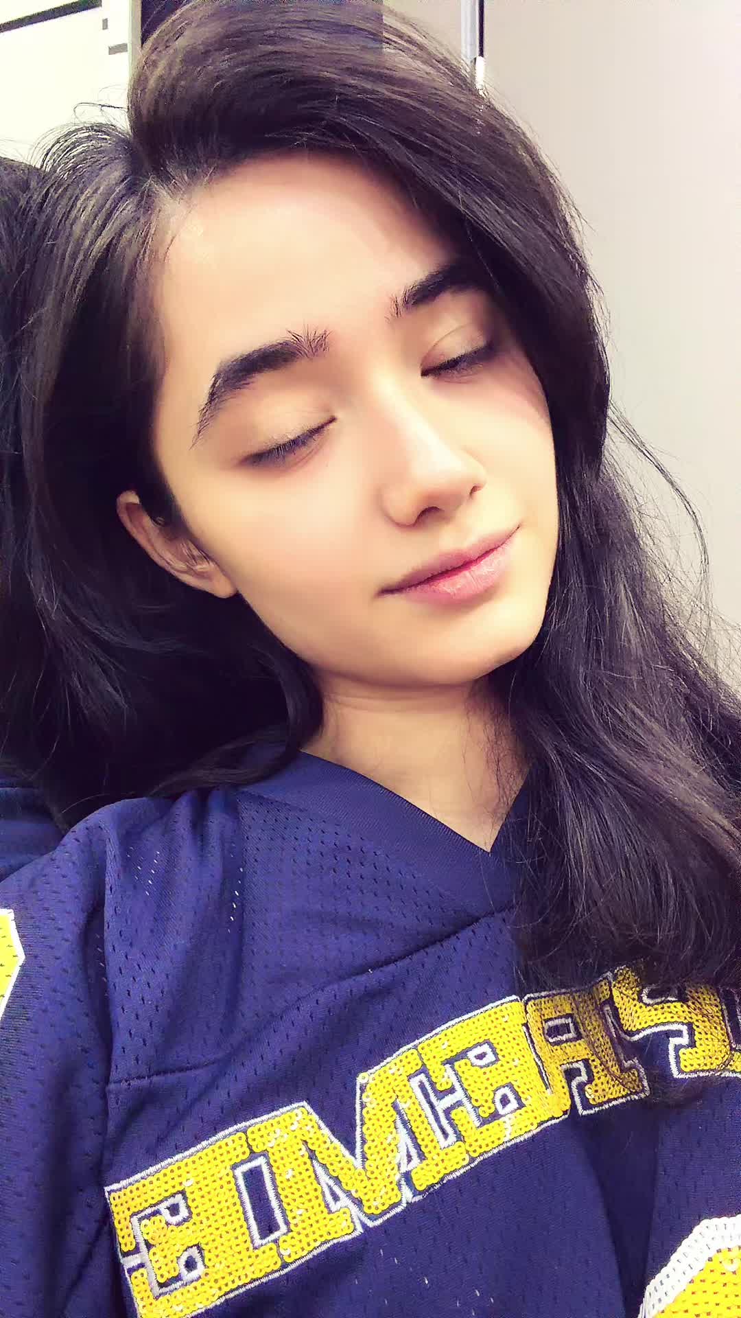 @rux1w