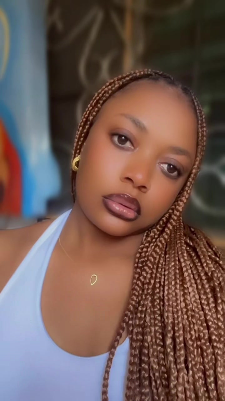 @MbIYE la cadette 🇨🇩🇨🇬