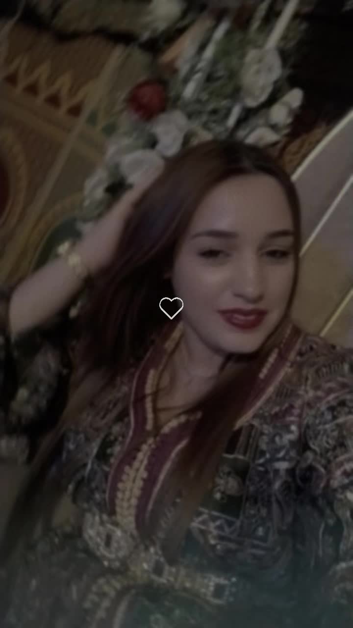 @La Reine 48&hearts;️
