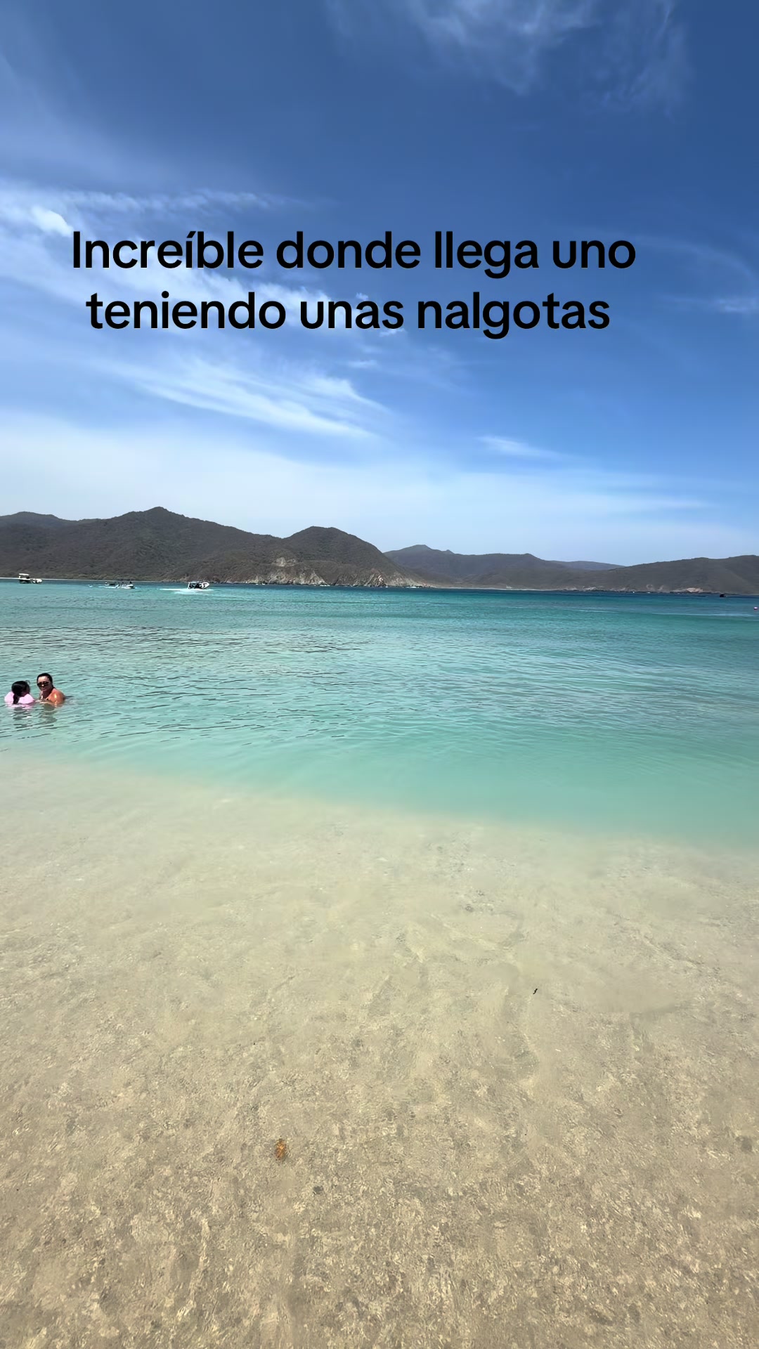 @🦋Roxanne Gómez 🦋