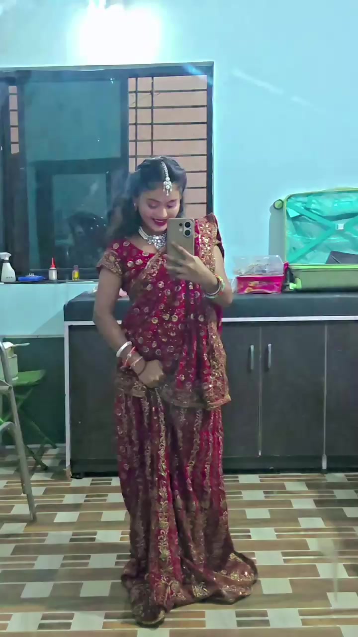 @[] Jyotika roy []