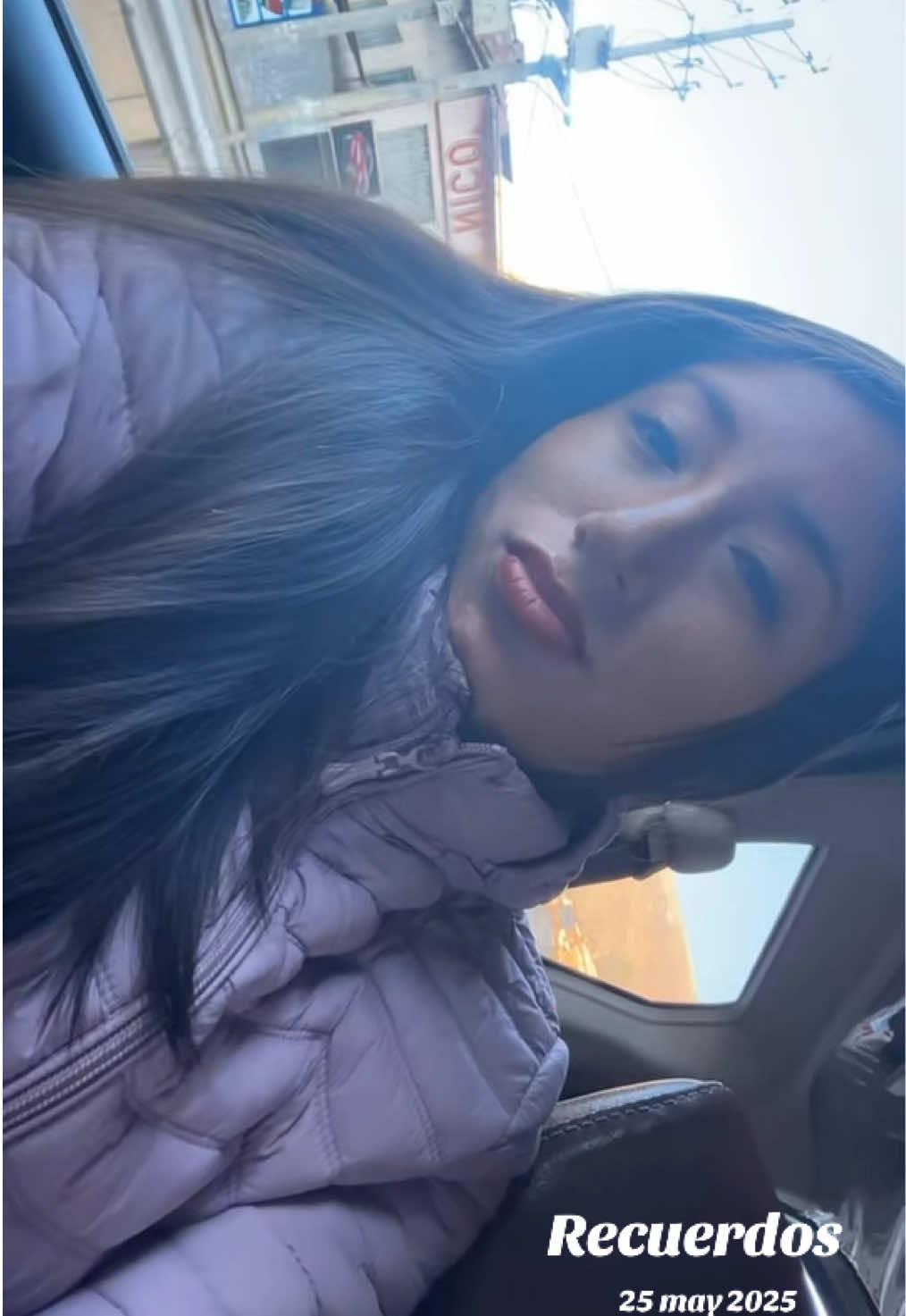 @Andrea_Rosales🖤