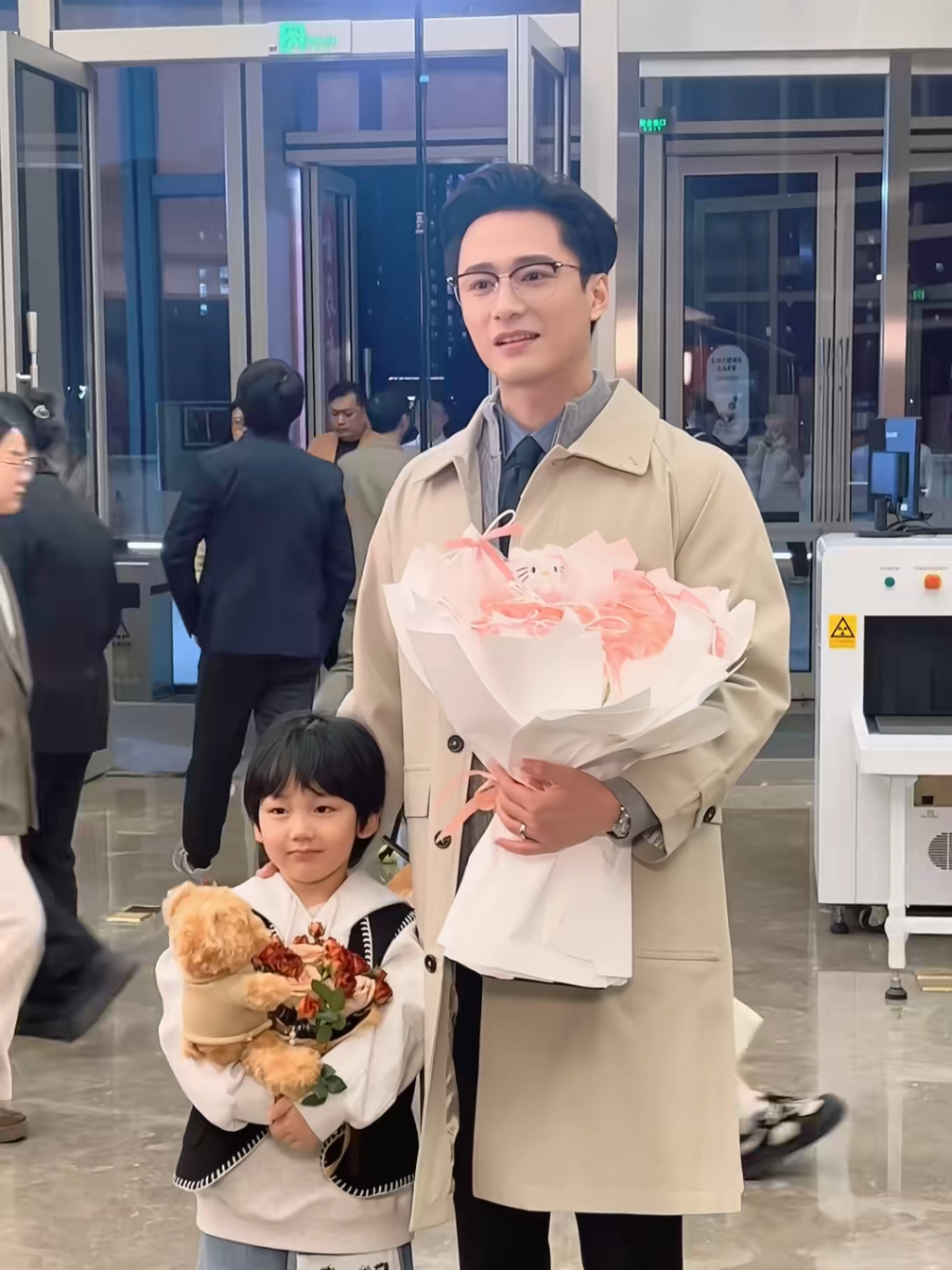 @🌷ʏɪɴɢʏɪɴɢ🌷 ghệ đẹp Trinh ca