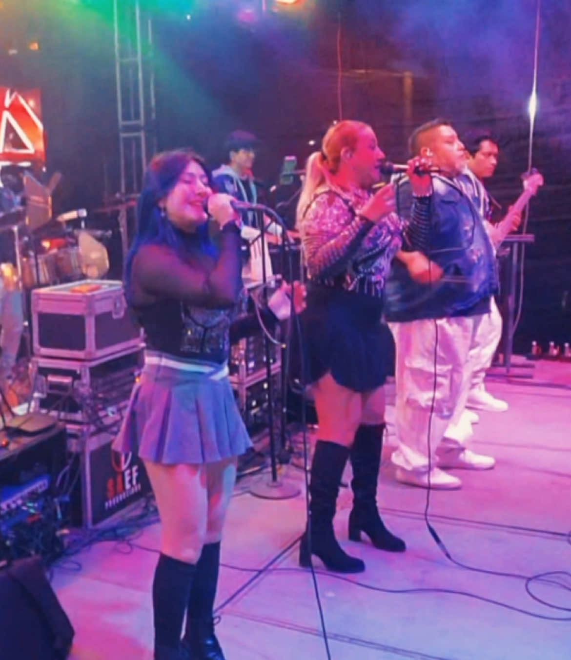 @Nancy y Los TK Kumbia