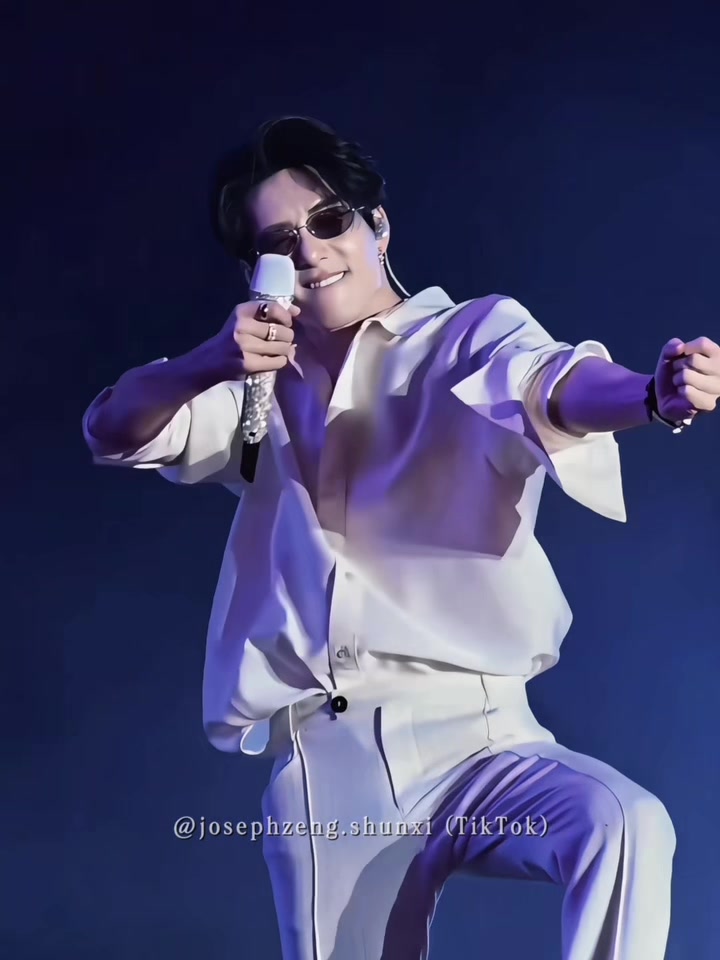 @𝗭𝗘𝗡𝗚 𝗦𝗛𝗨𝗡𝗫𝗜