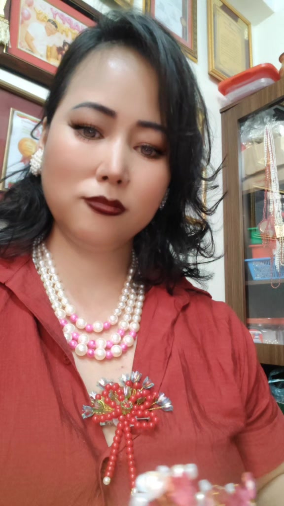 @dilmayadil281 Journalist