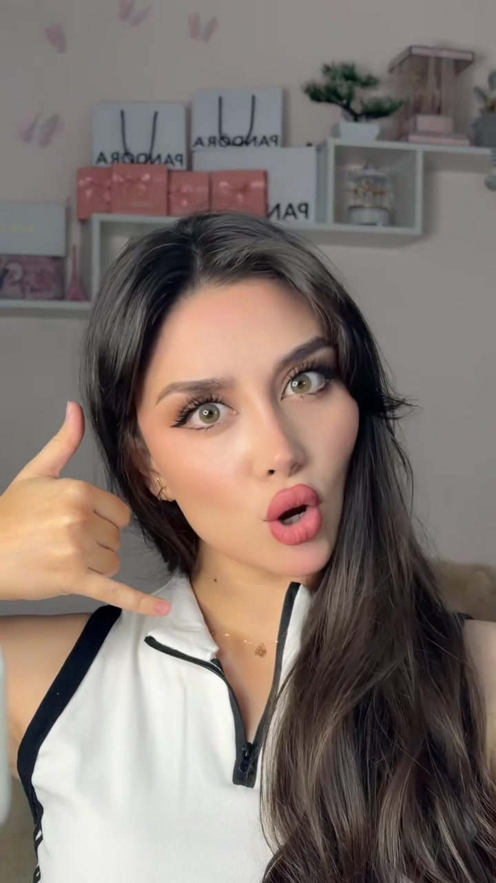 @Taya2002a