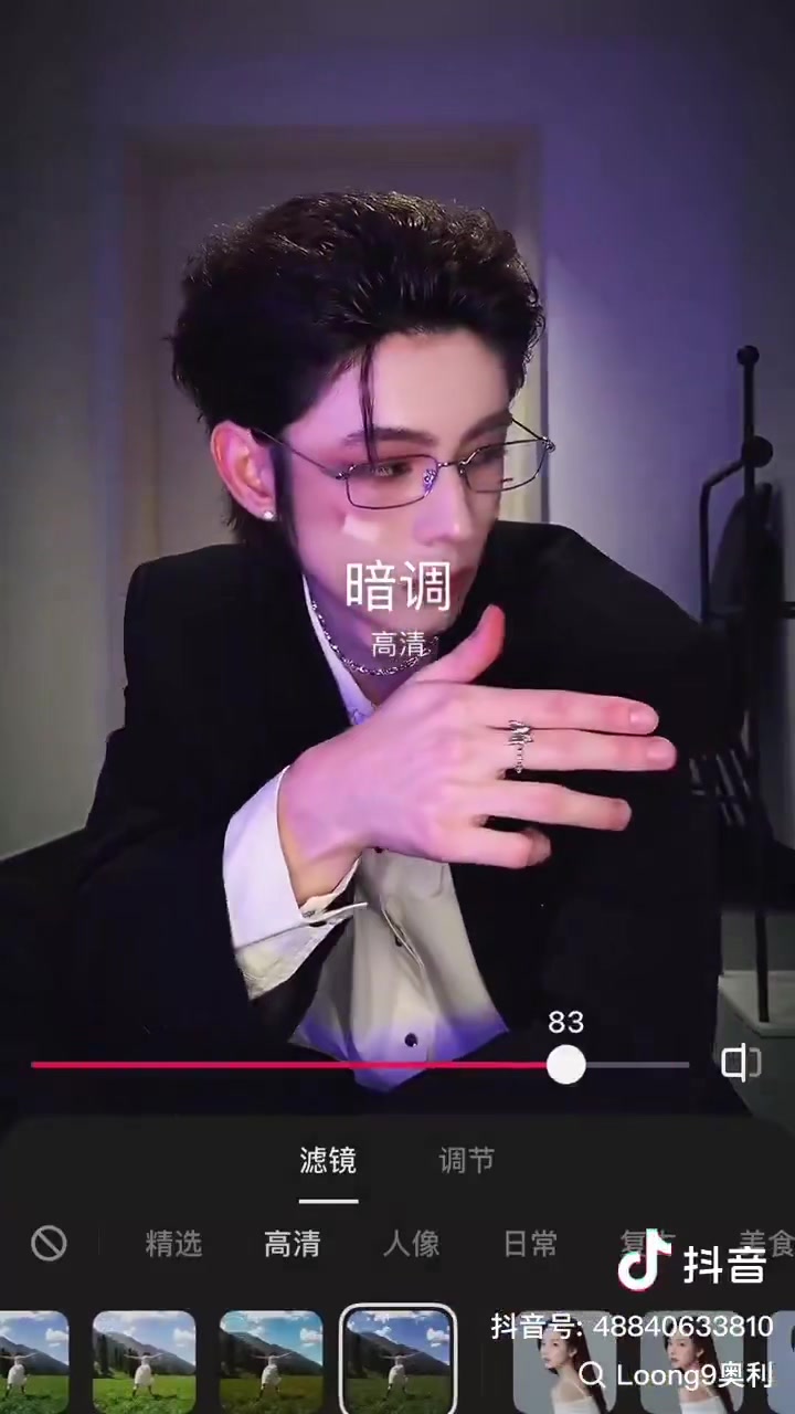 @Z.