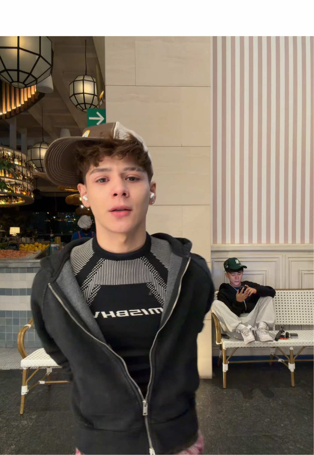 @estebanwoo🦠