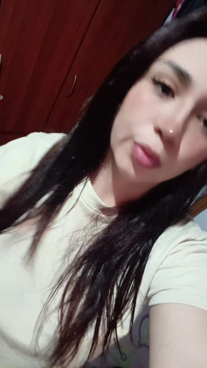 @🤩👩&zwj;👦Angie Rueda🥰👼🏻👣