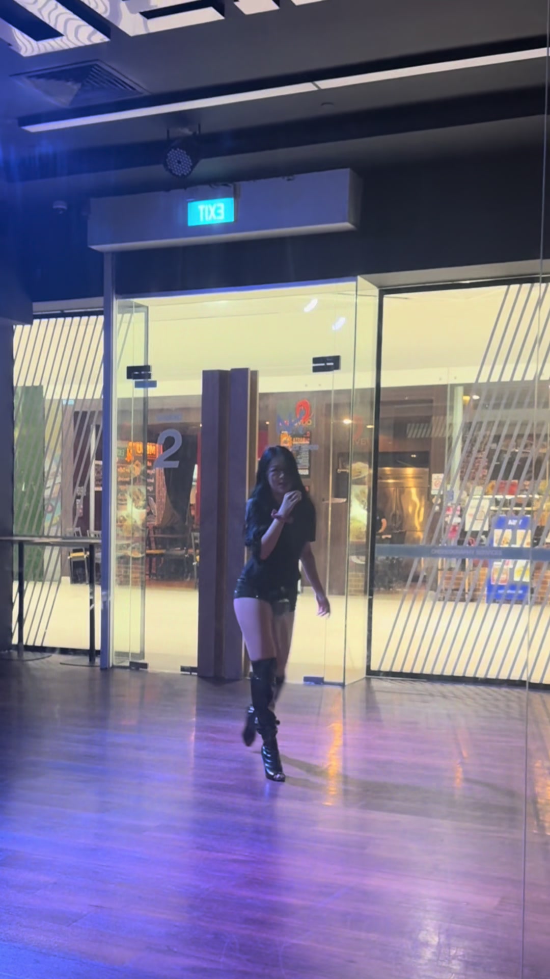@celsykong