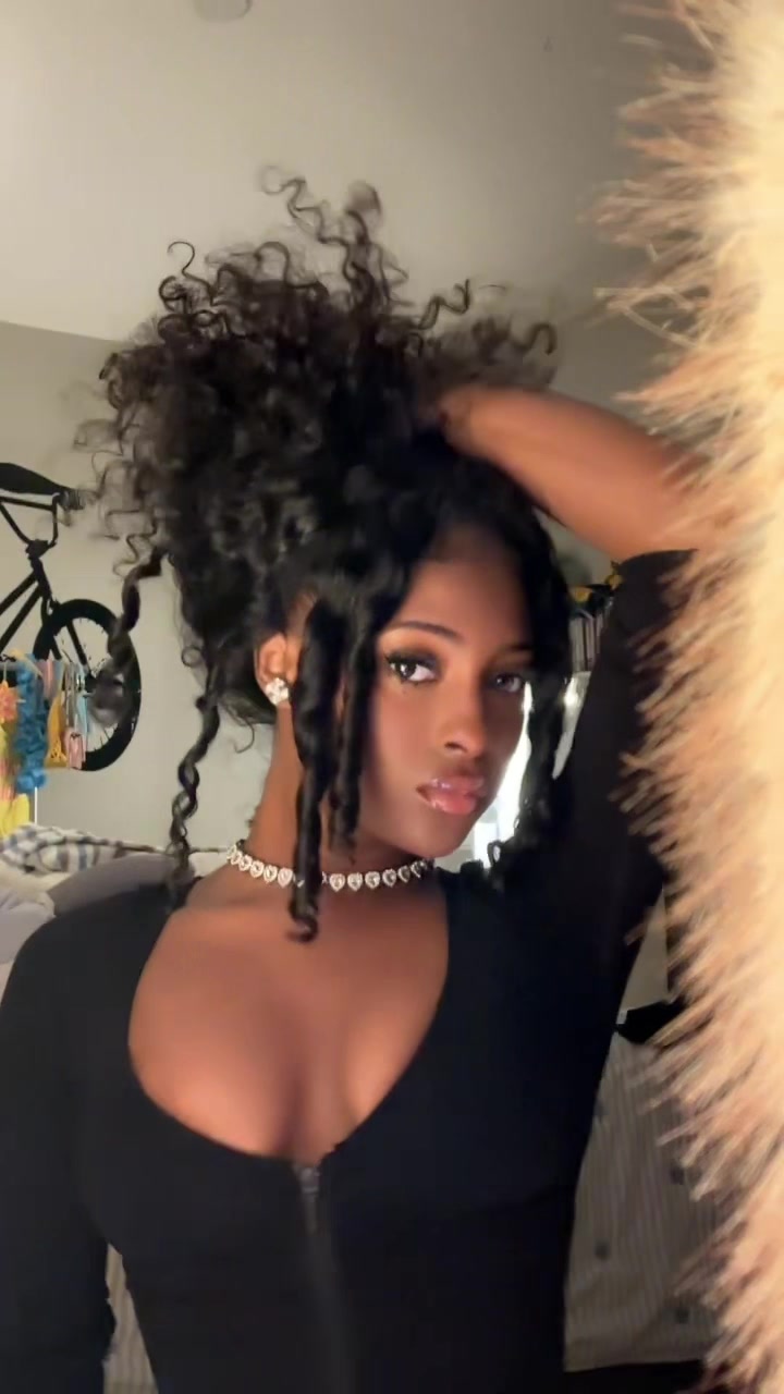 @Tatyanna_Hkitty