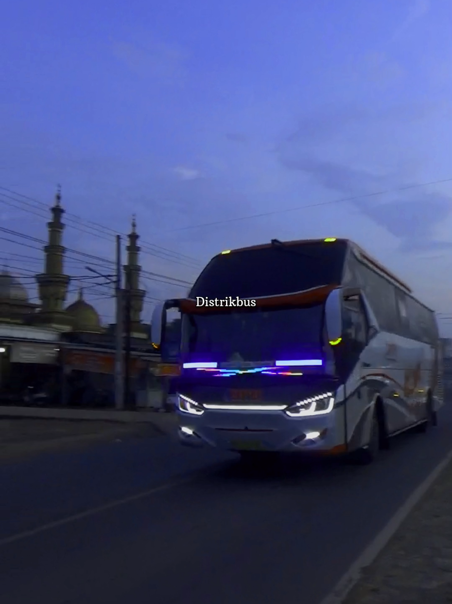 @Distrikbus