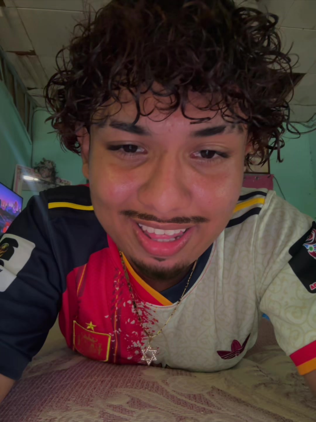 @𝓙.