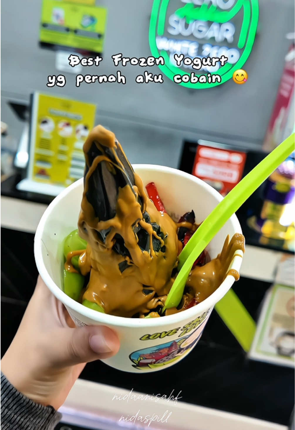 @nidaanisahf | Food & Travel