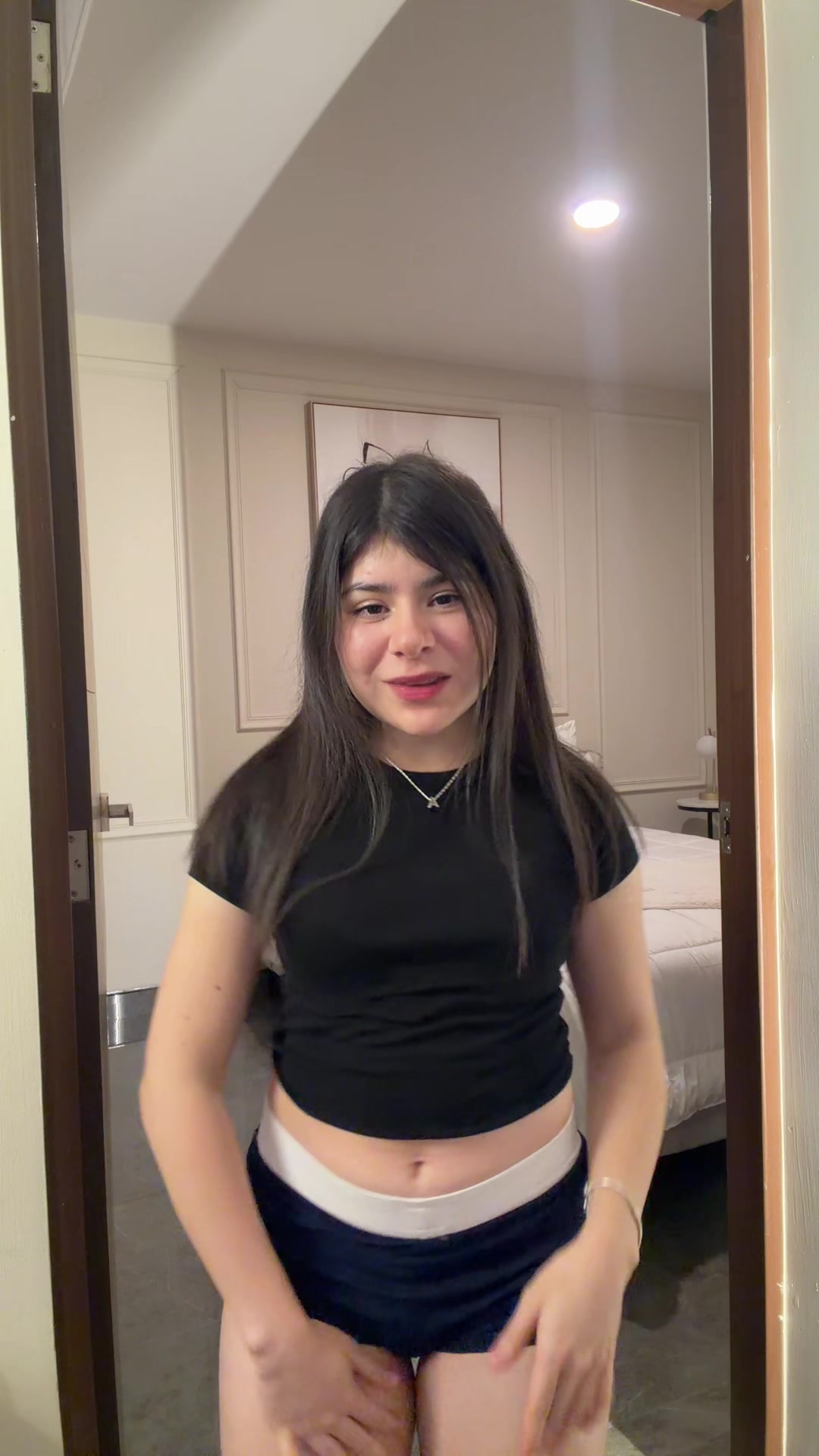 @alydollyxx