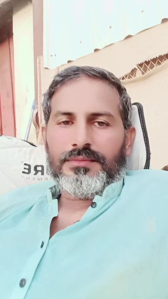 @غلام اكبر