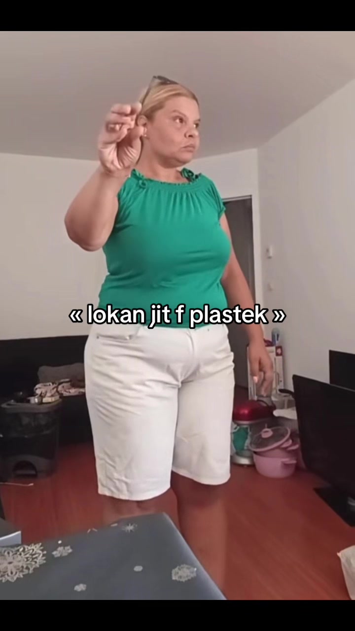 @🦖