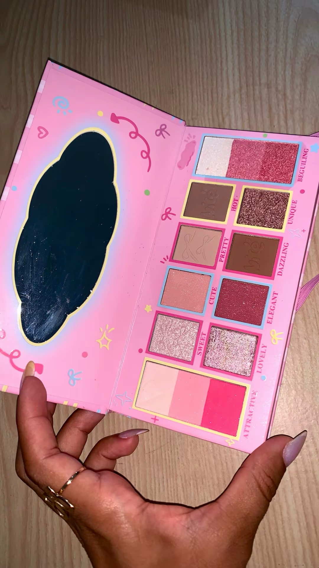 @Nyelle Santana Creador/Shop