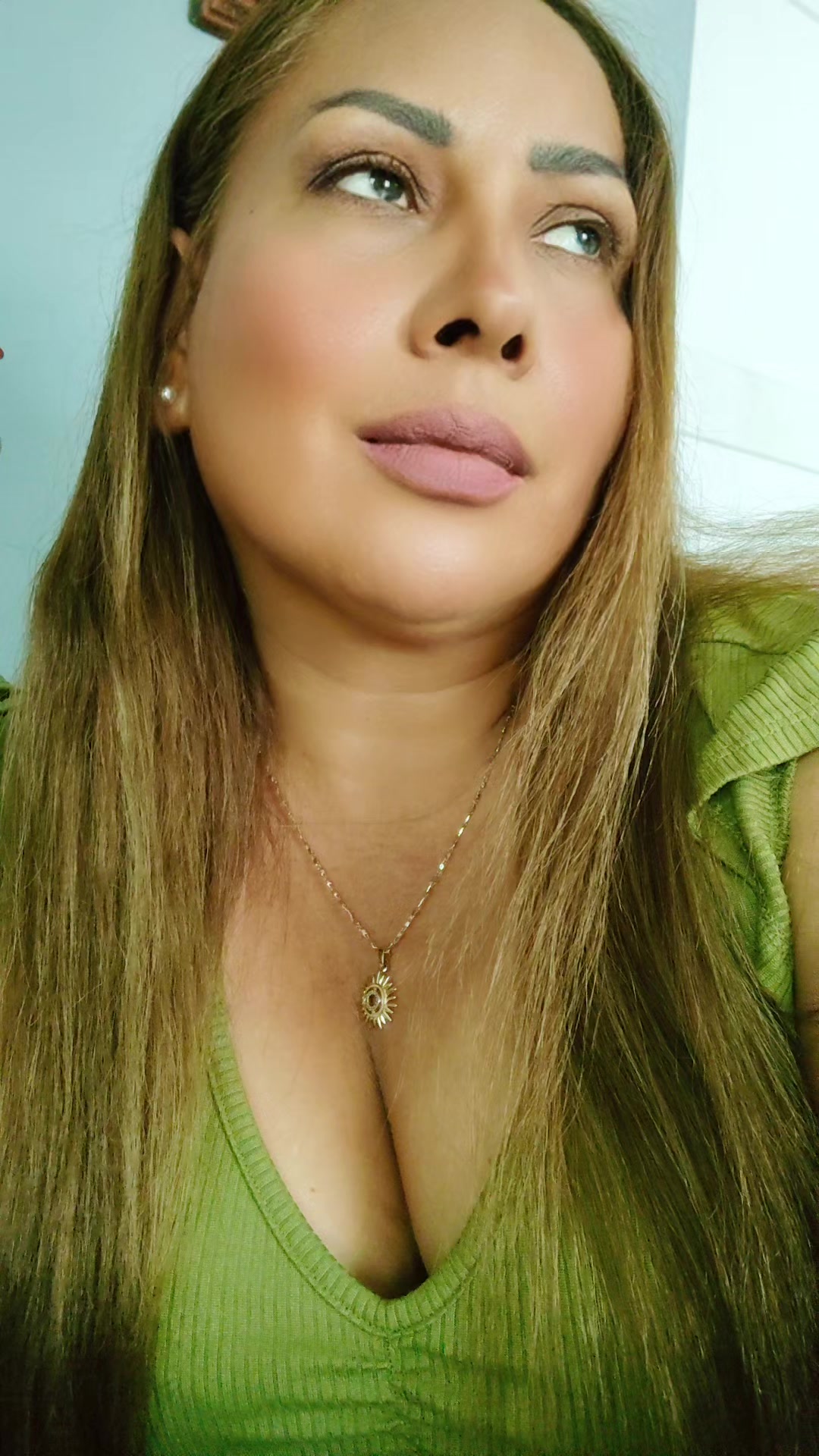 @Mar&iacute;a RB🍒🍒