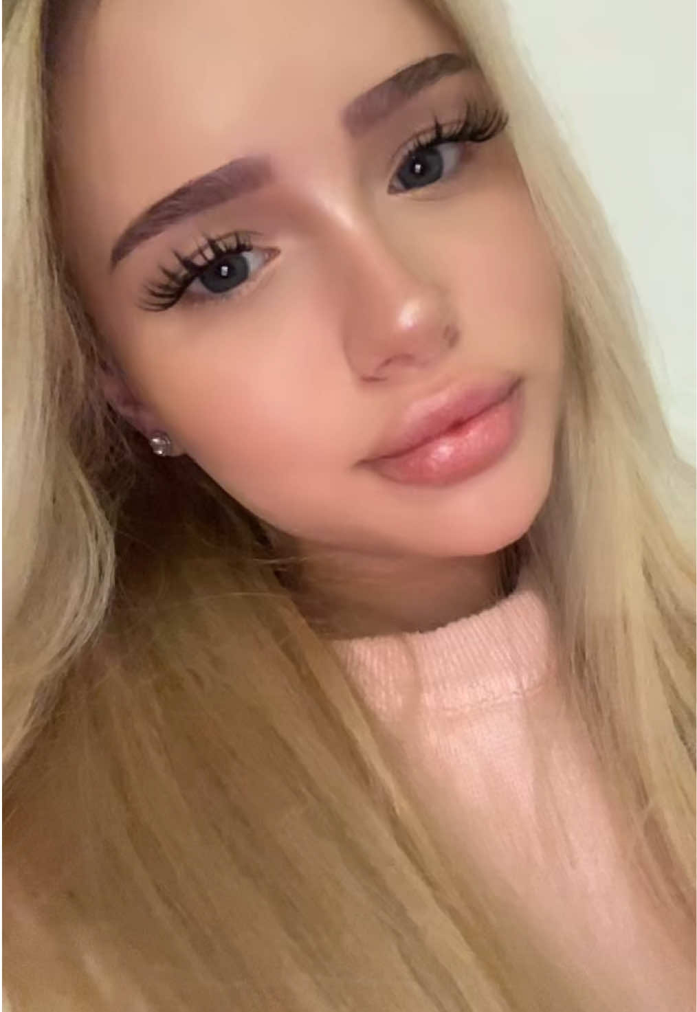 @КтоТакаяМила