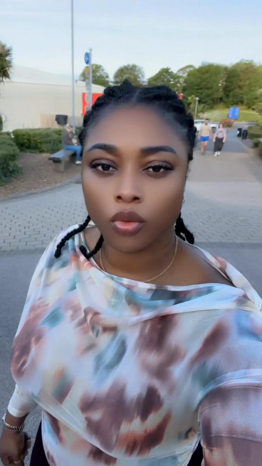@bolanleatanda