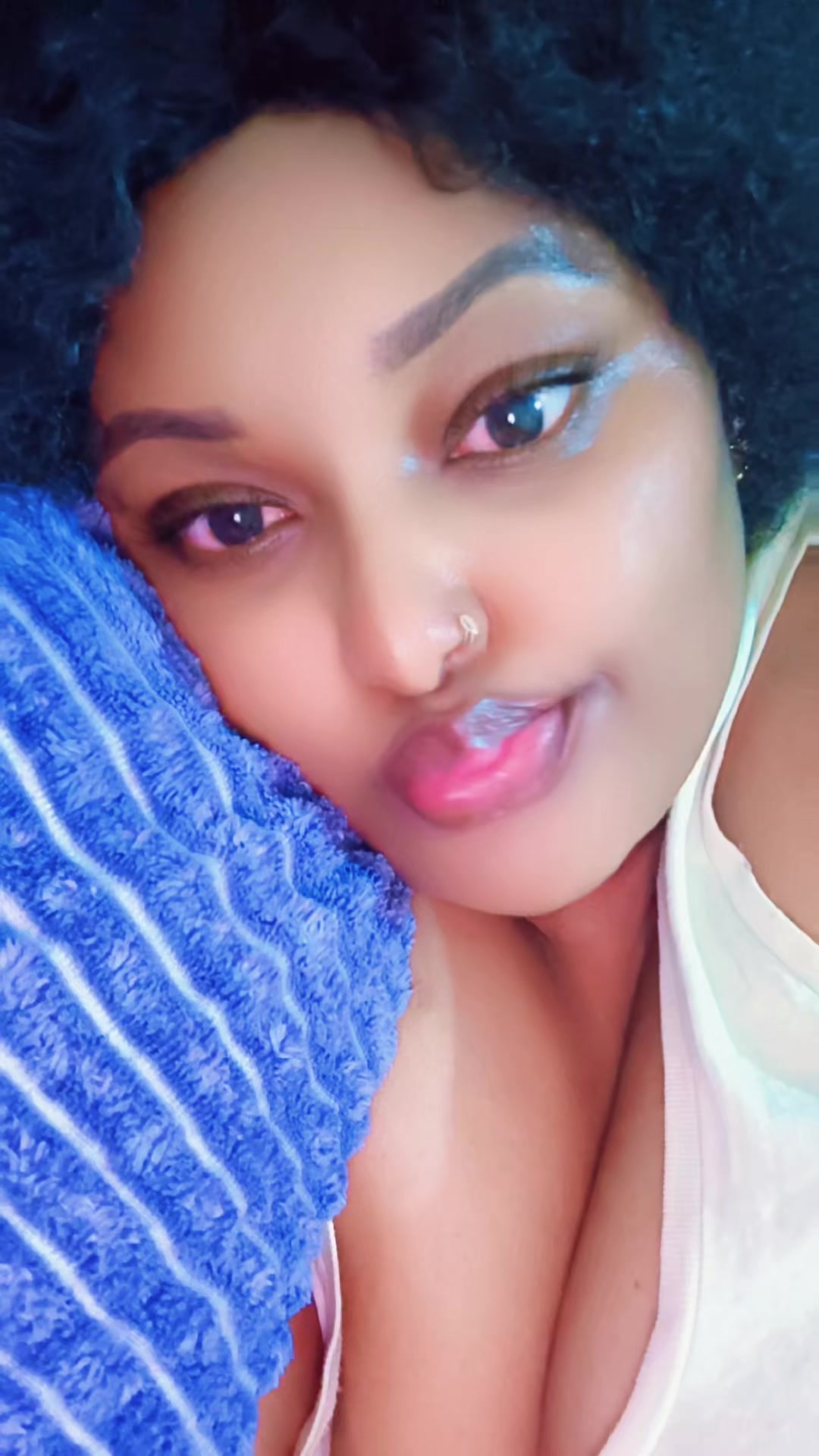 @AngelM.🇰🇪🇨🇳