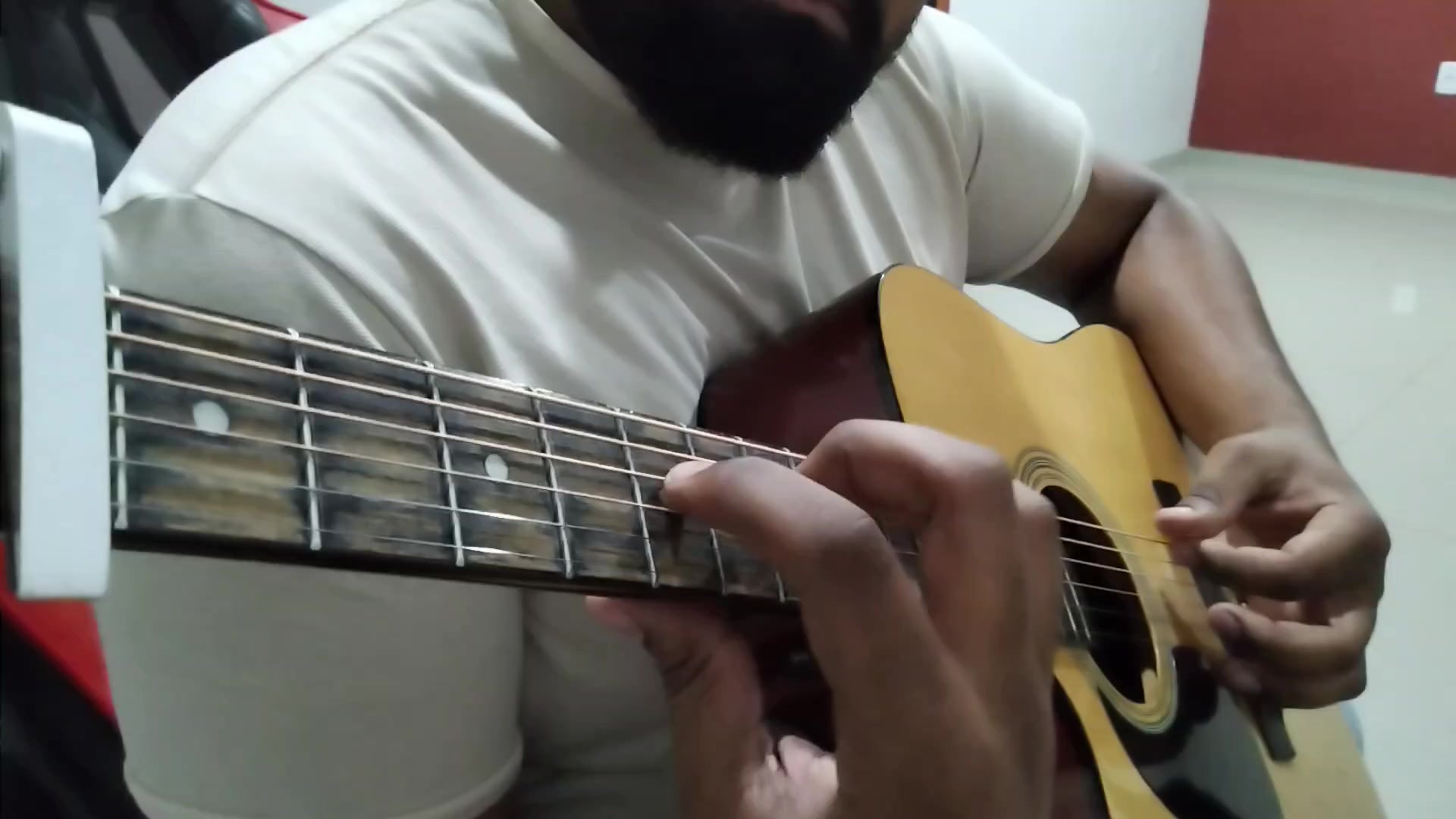 @JOHNSON ADAMS 🎸