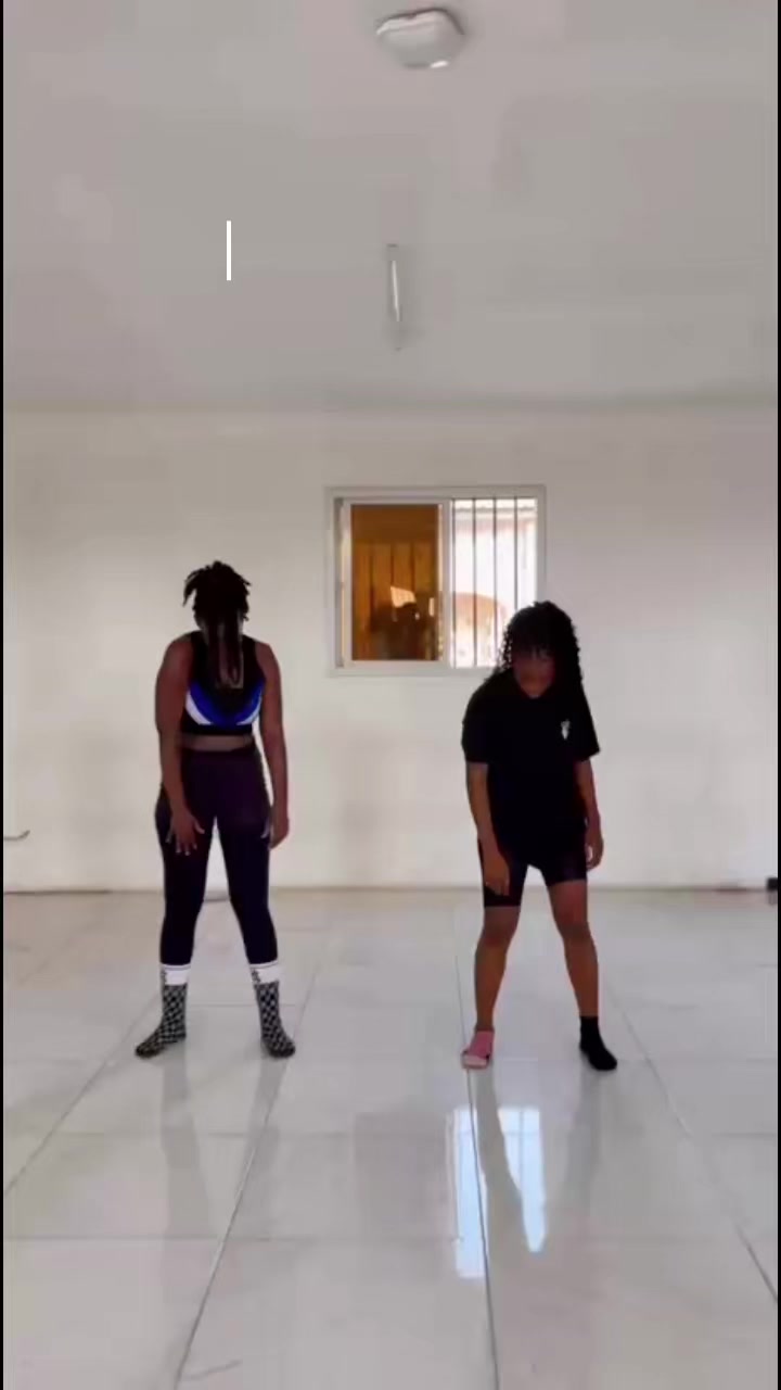 @queendija_official