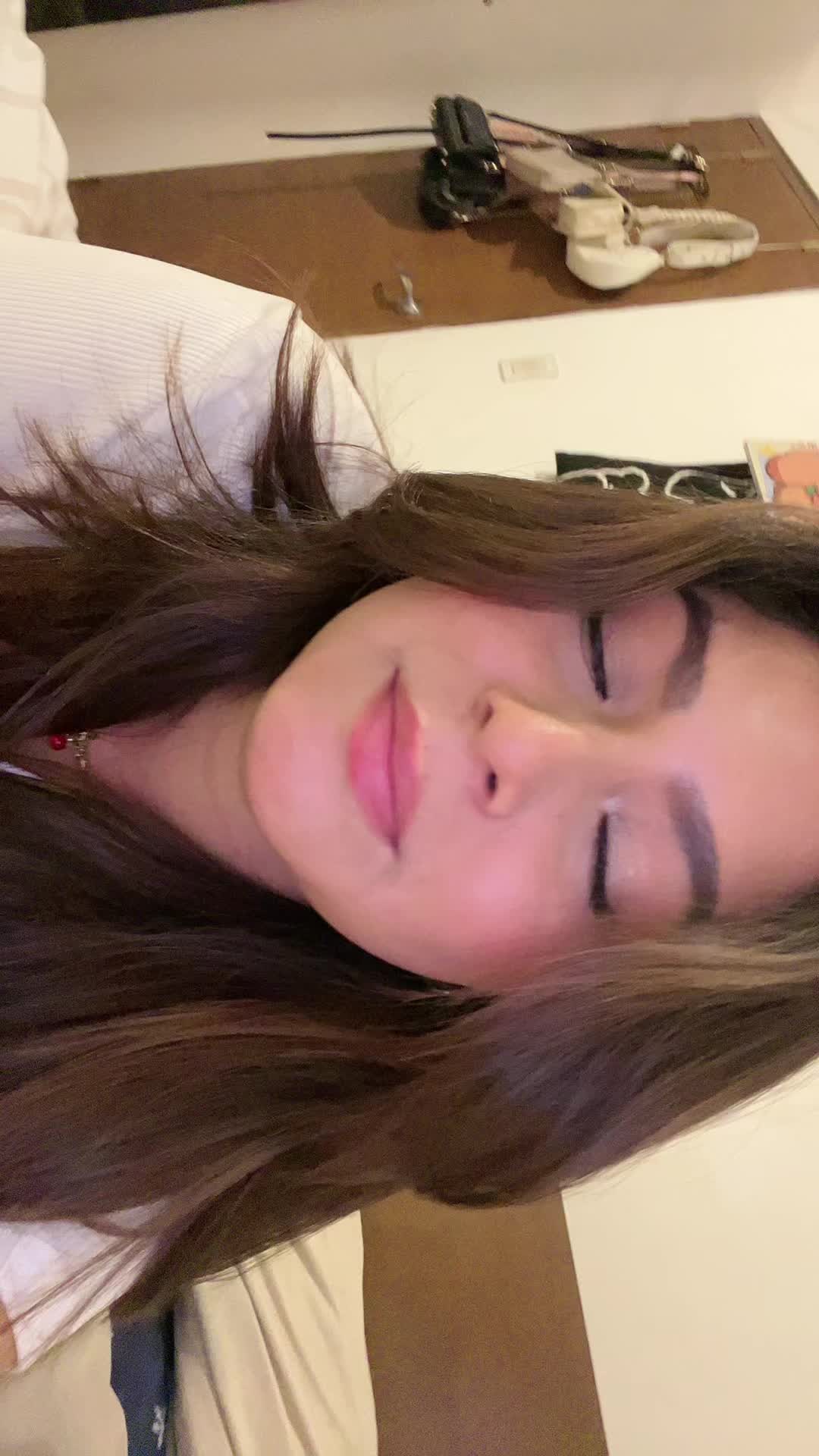 @Ariana