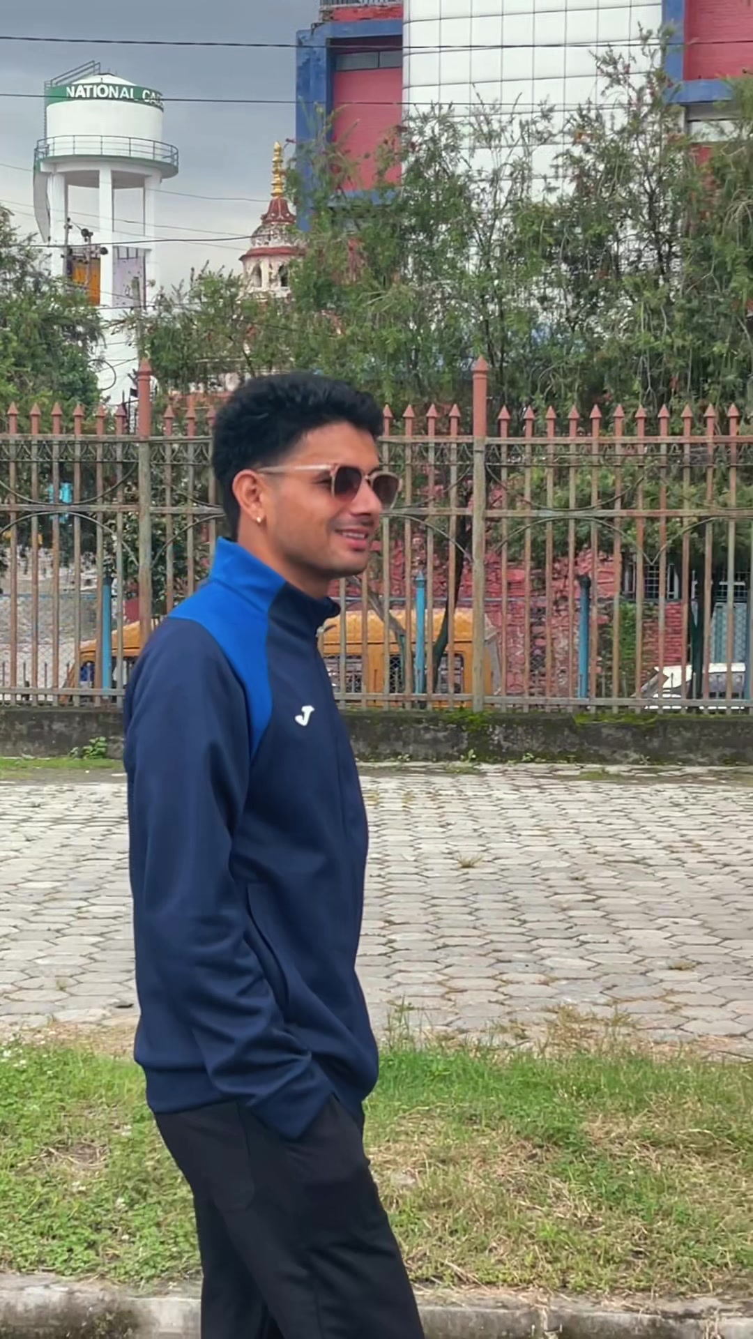 @Nav raj Dhami 🫂