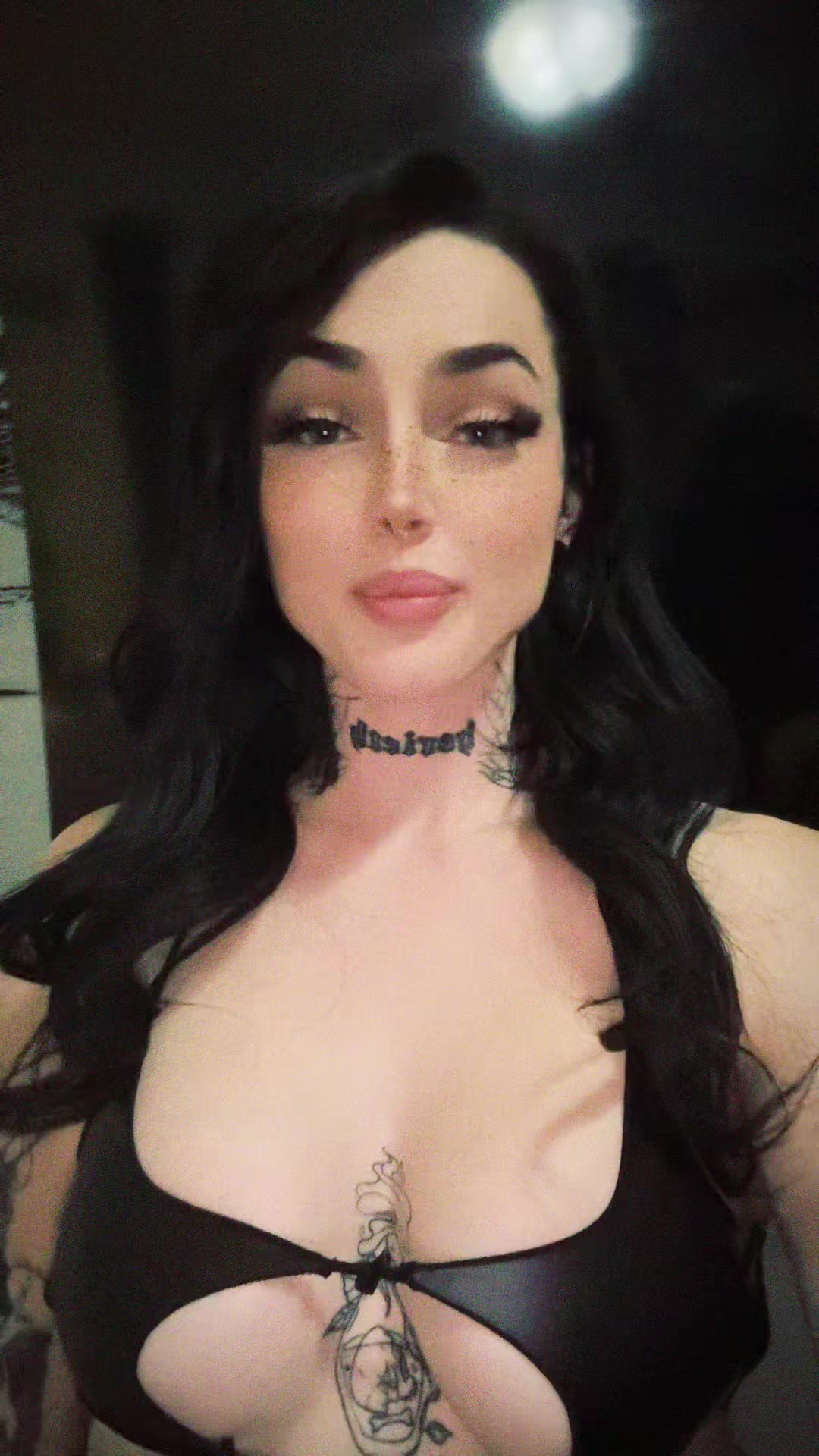 @Feral Barbie 🥀
