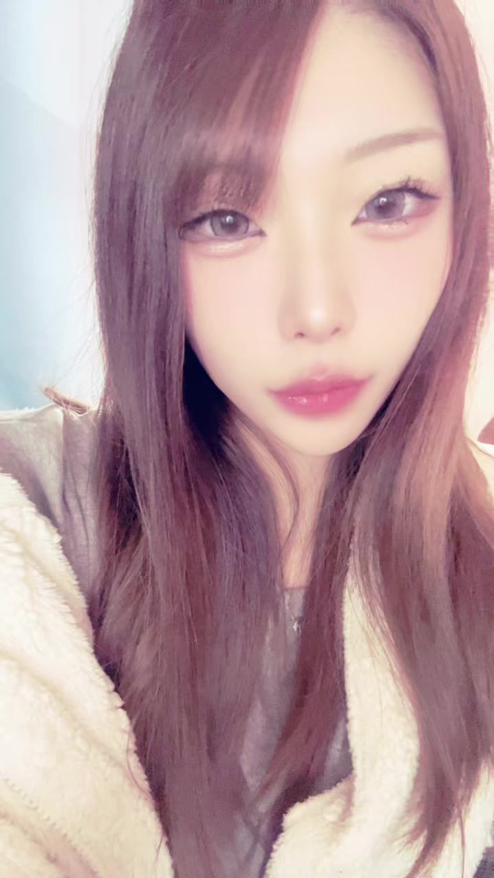 @ユウナ