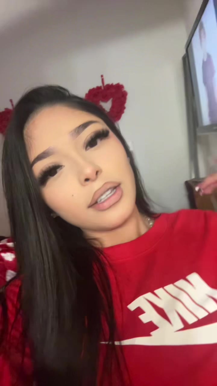 @𝒞
