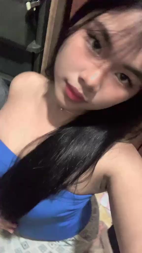 @Mica. _ella. č