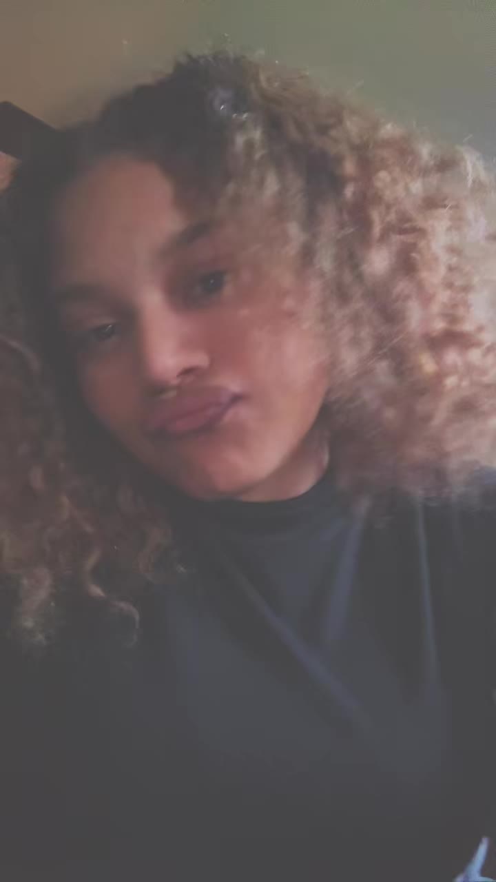 @Lor._lay