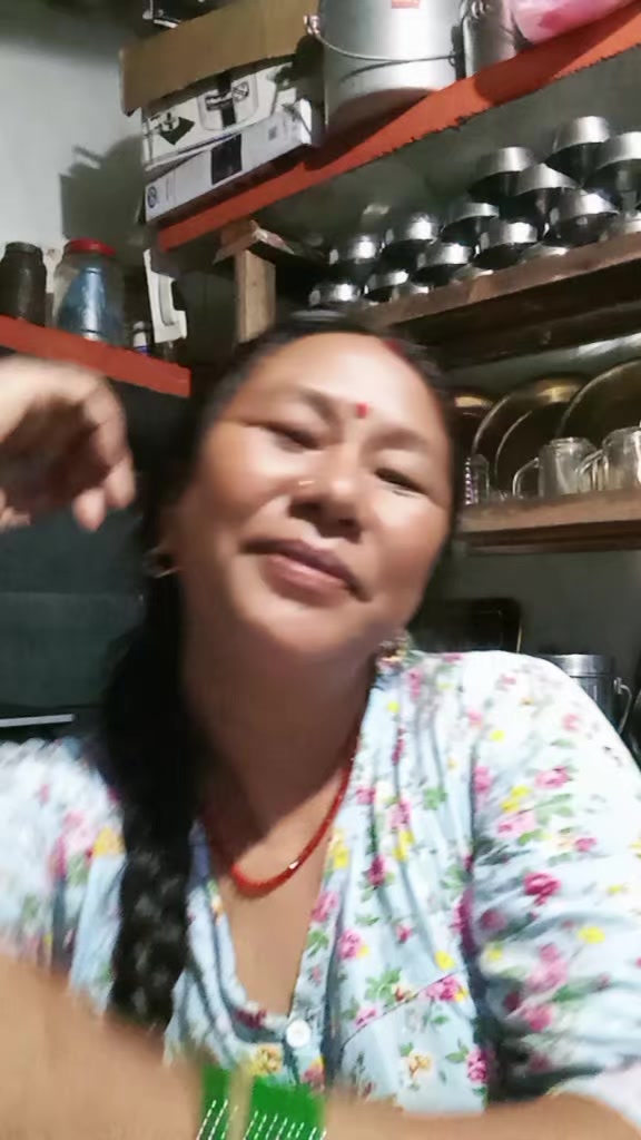 @योगिता गुरुङ
