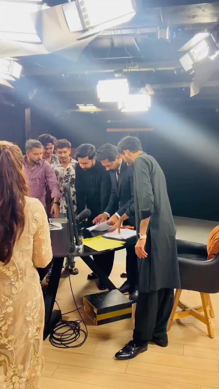 @celebrity scoop