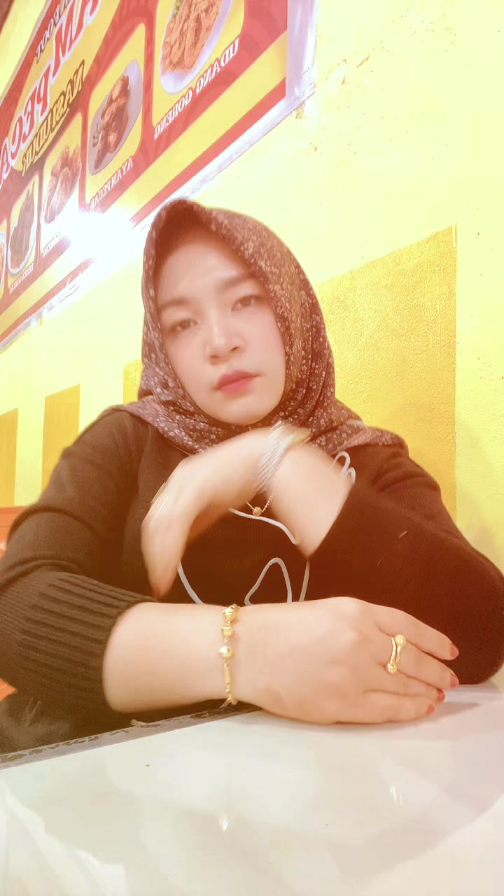 @Emy Mijar