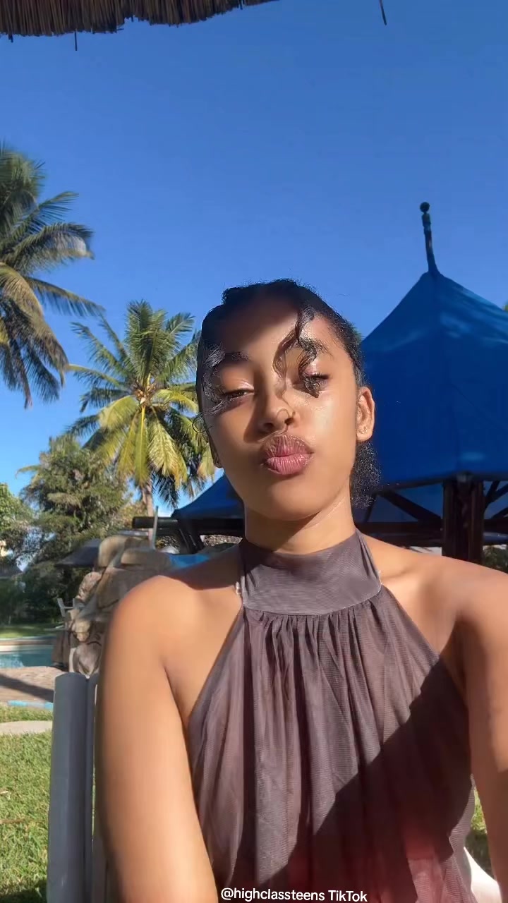 @highclassteens