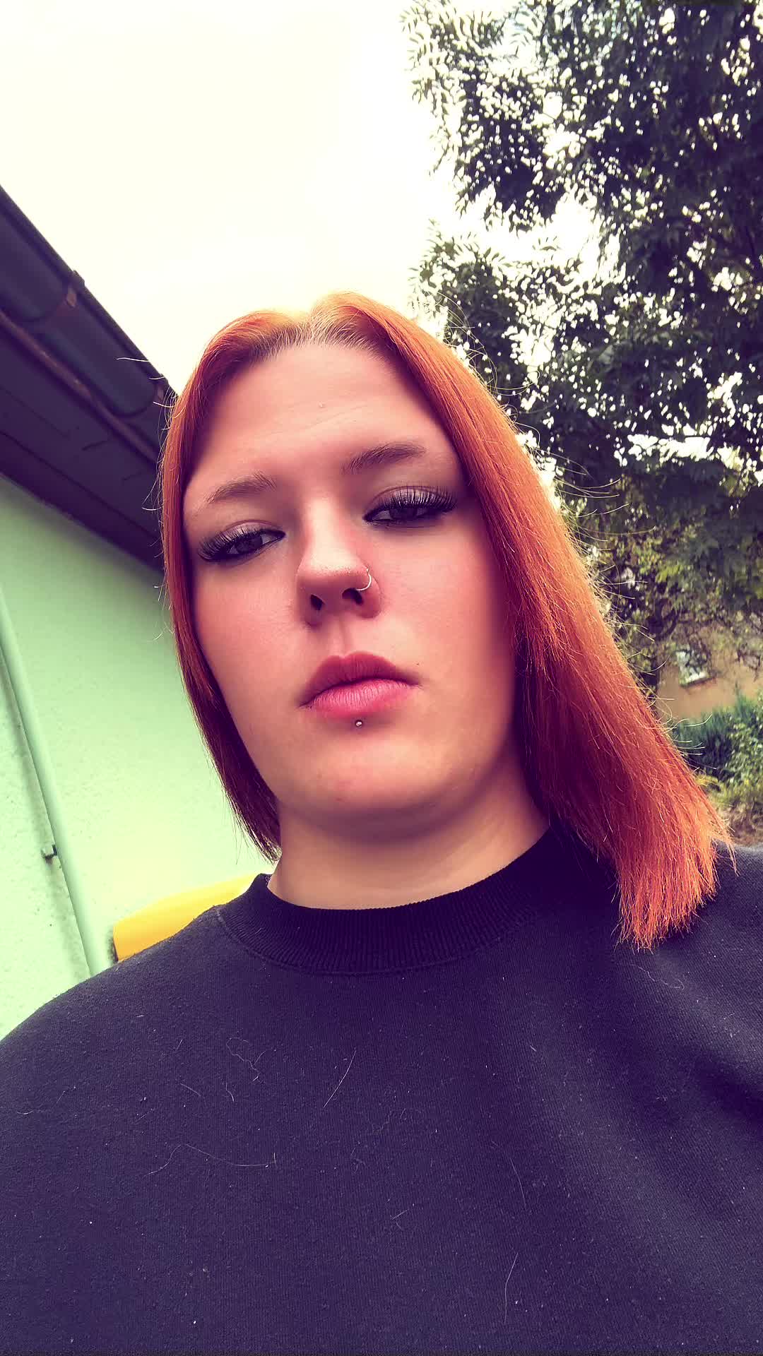 @𝔢