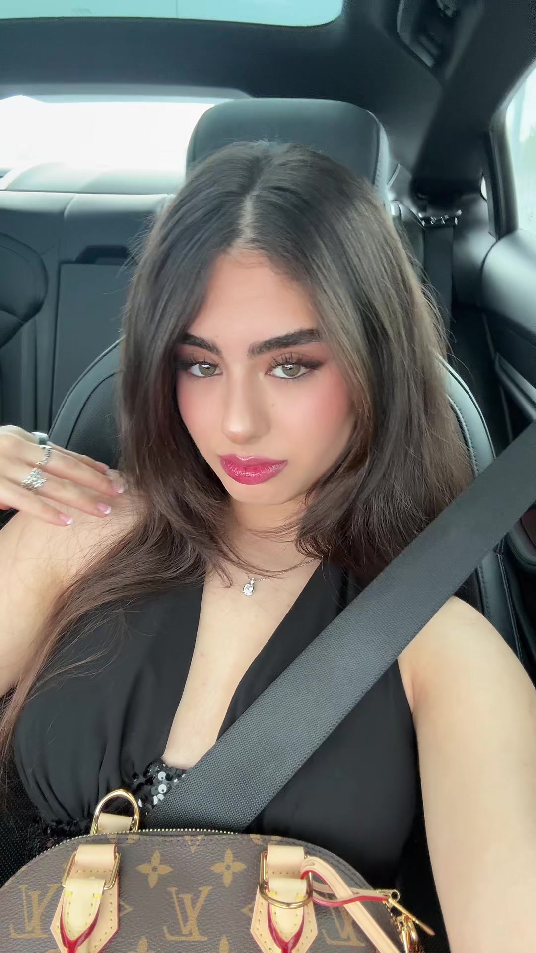 @anita