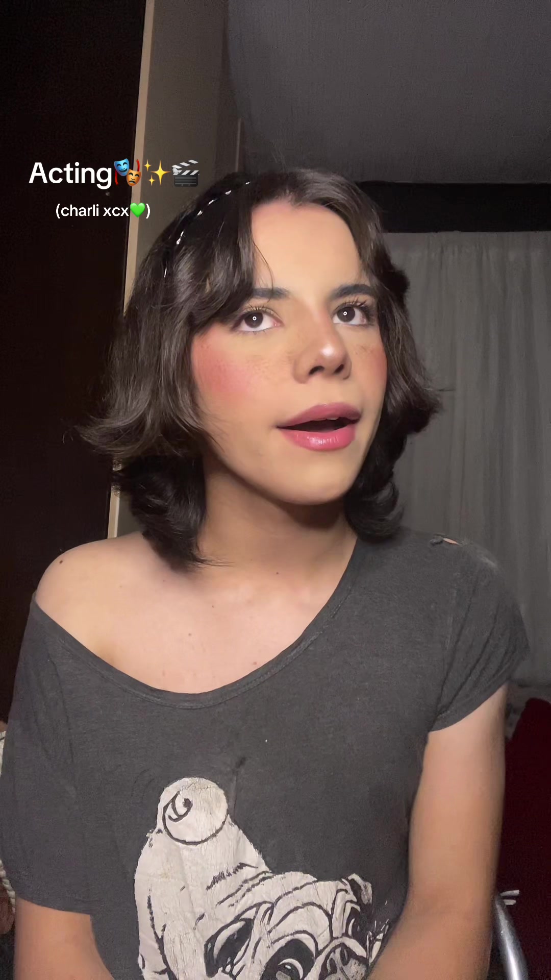 @bellafernanzs