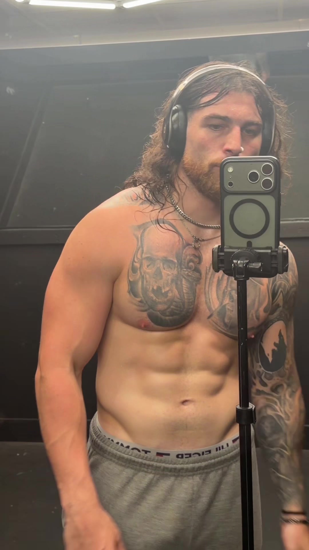 @mysteriouslyethan