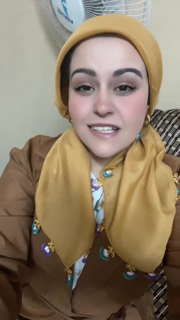 @Ayşenur