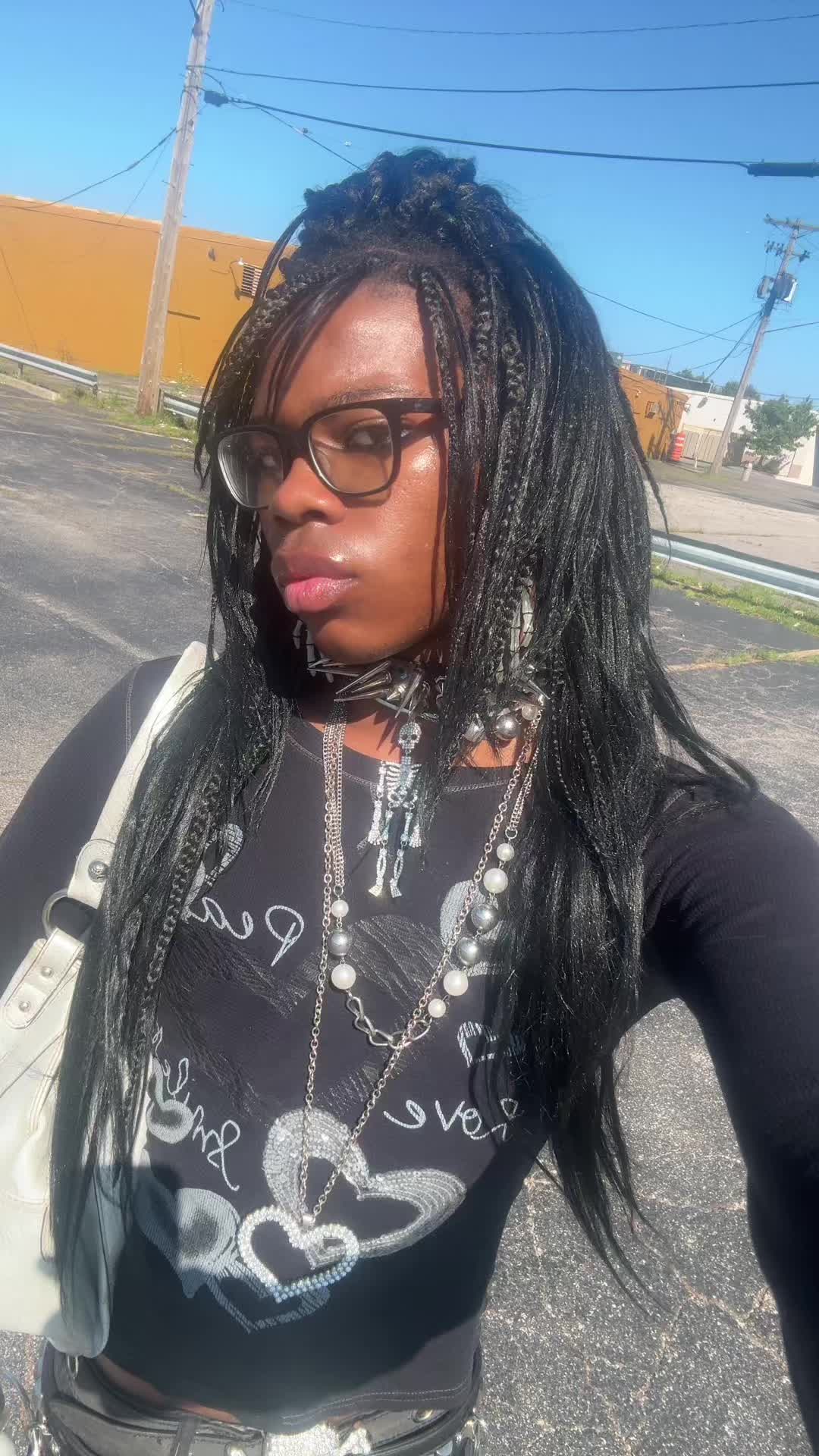@JoEltheiqon