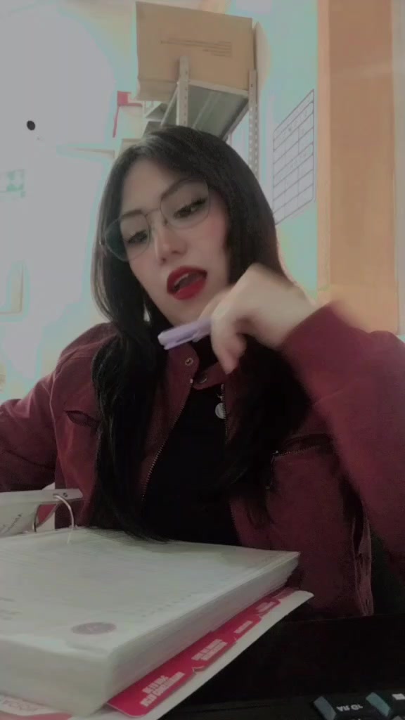 @Laura99