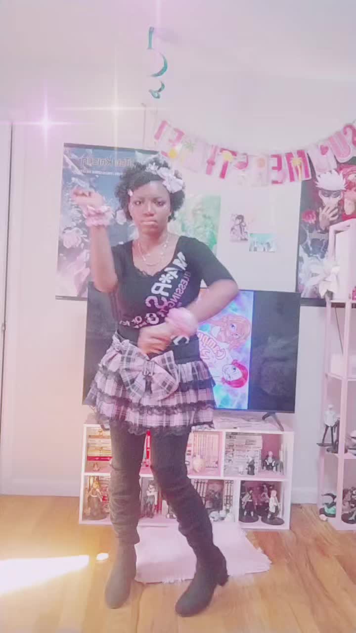 @ᕱ👑ᕱ
